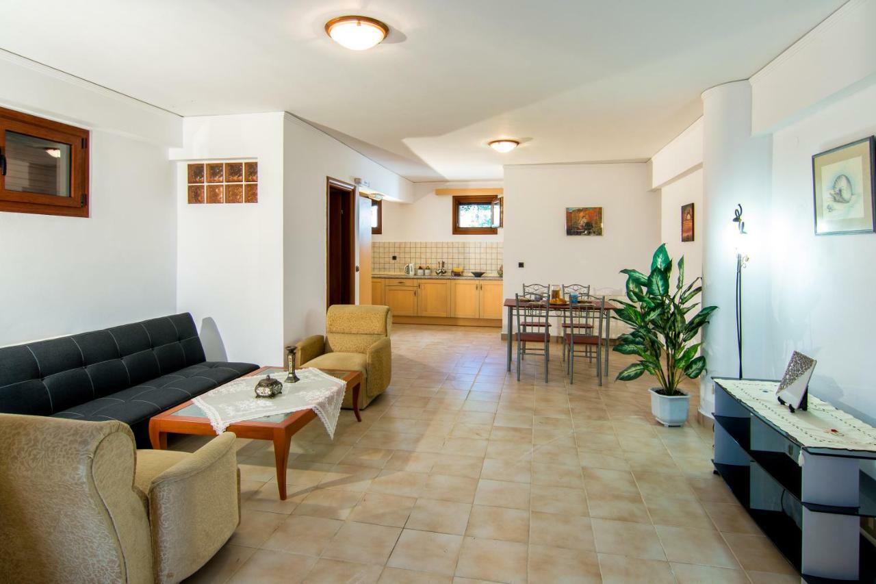 Villa Pylona Líndos Екстериор снимка