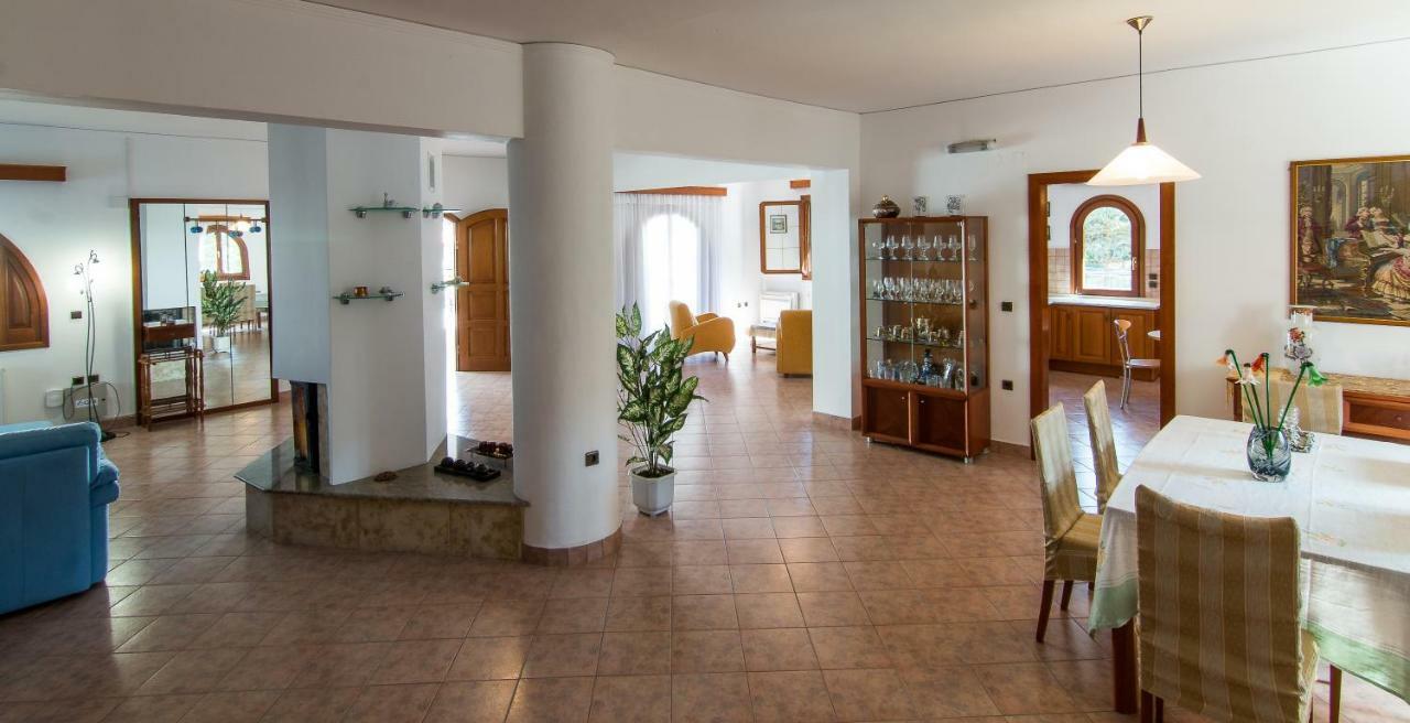 Villa Pylona Líndos Екстериор снимка